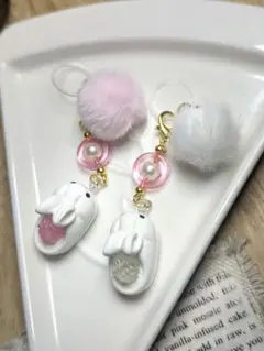 Item thumbnail for item b5c5e8df-d9a2-4fa5-95d7-c77d9ecb37e2