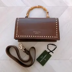 新品 CHRISTIAN VILLA アローズ スタッズ レザーショルダーバッグ
