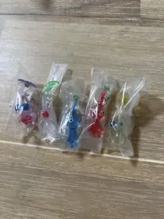ピクミン　めじるしアクセサリー　羽　白　青　赤　ヒカリ