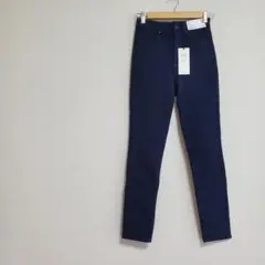 新品◆ウルトラストレッチ スキニーデニム ネイビー 23UNIQLO