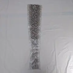 本革　ダイヤモンド・パイソン