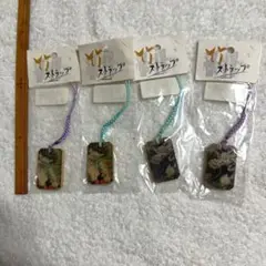 竹製携帯ストラップ各２種４枚