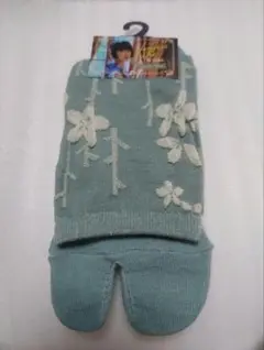 足袋ソックス　さんかく　しまむらコラボ