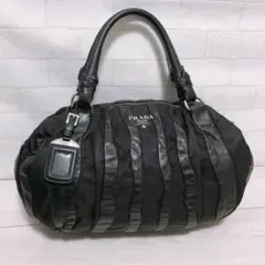 《美品》PRADA(プラダ)ハンドバッグ