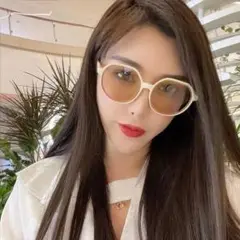 【大人気】韓国 UVカット ベージュ ユニセックス サングラス ウェリントン