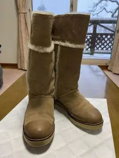 Tory Burch(トリーバーチ) ムートンブーツ