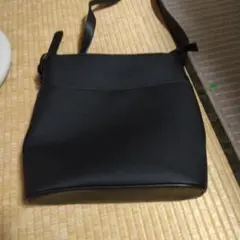 ブラック ショルダーバッグ 合成皮革