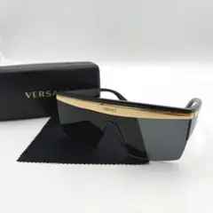 美品✨ VERSACE スクエアサングラス ゴールデンバー ブラック
