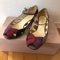 miumiu スエードパンプス