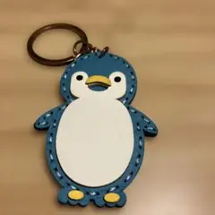 ペンギン型キーホルダー 青色 合成皮革