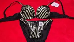 Item thumbnail for item 82ef0fe2-1430-45c9-b325-6fac9490959f