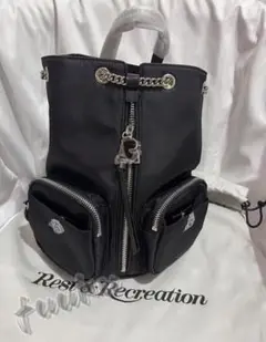 Rest&recreation ブラックナイロンリュック・ 2025年最新】rest&recreation リュックの人気アイテム - メルカリ