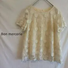 ボンメルスリー　半袖　トップス　花柄刺繍　フリル　レースブラウス　フェミニン　M