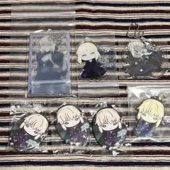 Fate セイバーオルタ　アクキー　缶バッジ