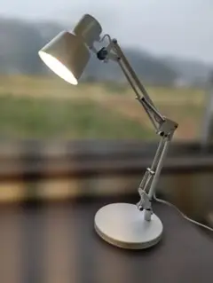 Item thumbnail for item 432efaa5-8c77-4e44-9311-6bbec2c6fdf5