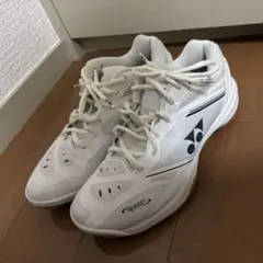 ヨネックス　SHB65Z4L 24.5cm バドミントン