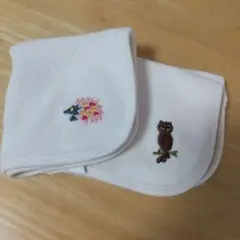 PeopleTree　オーガニックコットン　ミニハンカチ2枚　刺繍付き　新品