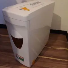 Item thumbnail for item 3ec9e1b7-8948-4b84-8c96-d731ff00877c