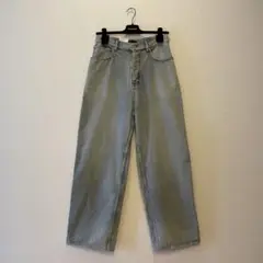 Item thumbnail for item 62797883-1353-4610-8906-df5d57f5c567