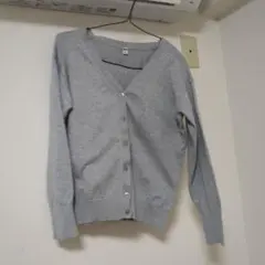 UNIQLO グレー Vネックカーディガン M