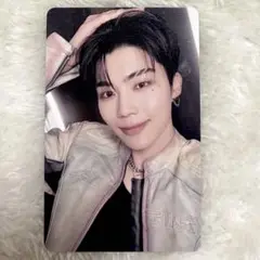 Item thumbnail for item ddbe76cd-c66d-47f9-a0c5-faead1f6f773