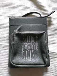 Undercover×GU アンダーカバー フェイクレザーミニショルダーバッグ