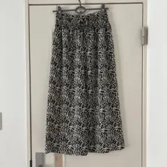 カジュアルパンツ　黒×生成り