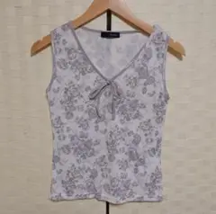 IDANA　タンクトップ　ノースリーブ　白　グレー　花柄　Lサイズ