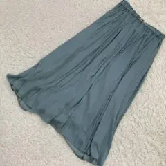 Green Label Relaxing サテンプリーツスカート グリーン