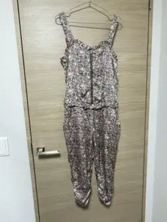 152.ナチュラルビューティーベーシック ロンパース ピンク花柄