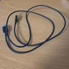 USB Type-C 黒いケーブル 約1メートル