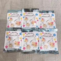サンリオ　日焼けキティ　アクリルチャーム　ハローキティ　キティ