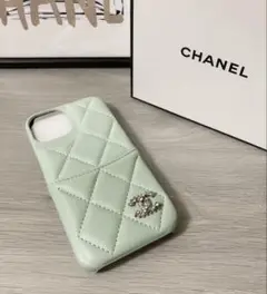 【新品】CHANEL パーツ付きiPhone14ケース