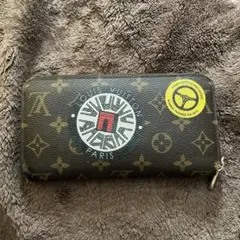 Louis Vuitton モノグラム ジッピーウォレット ニコラジェスキエール