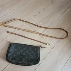 ルイヴィトン モノグラム アクセサリーポーチ ショルダーストラップ