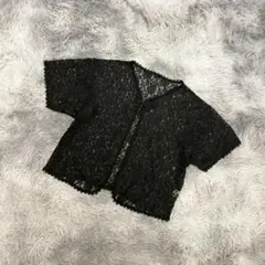 未使用級　ショート丈カーディガン　黒　ボレロ風トップス　羽織　半袖　花柄(XS)