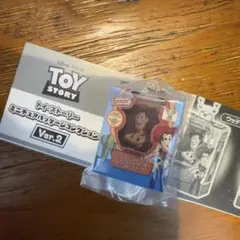 トイストーリー ミニチュアパッケージコレクション ウッディ