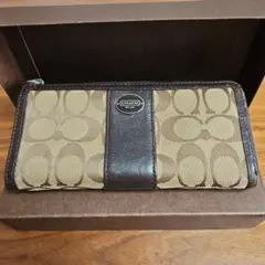 Item thumbnail for item 6353e044-7576-4e2b-a327-caeb2021c80b