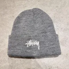 【美品】ステューシー stussy ニット帽 グレー USA製