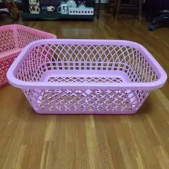 ピンク メッシュデザイン バスケット