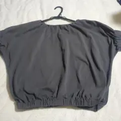 【haco】グレー Tシャツ バックリボン付き