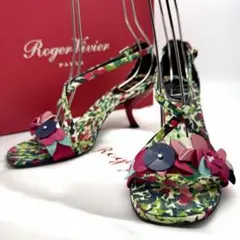 Item thumbnail for item 1f4919d6-e937-4733-8852-15a6619bfb12