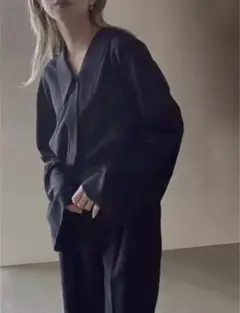 ザロウ シルクブラウス Fabio ネイビー