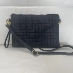 ブラック キルティングショルダーバッグ