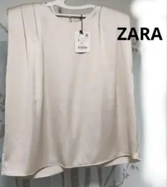 新品タグ付　ZARA ノースリーブ シャンパンゴールド　サイズS 難あり