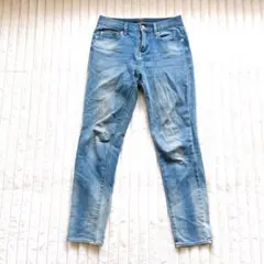 Item thumbnail for item c8fc1a6a-3e48-409a-87f4-0f4f1e7e3c6b