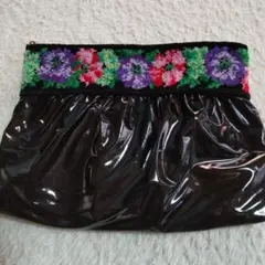 エトワール海渡クラッチバック黒花刺繍