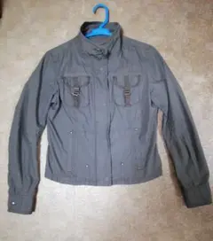 Item thumbnail for item 17a17036-4619-4689-a9d0-46b10628b1cf