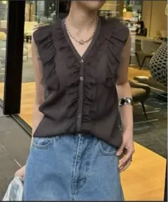 DouDouフリル付きノースリーブ