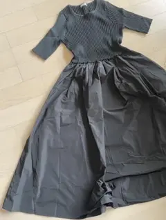 新品 ベアトリス ワンピース 黒
